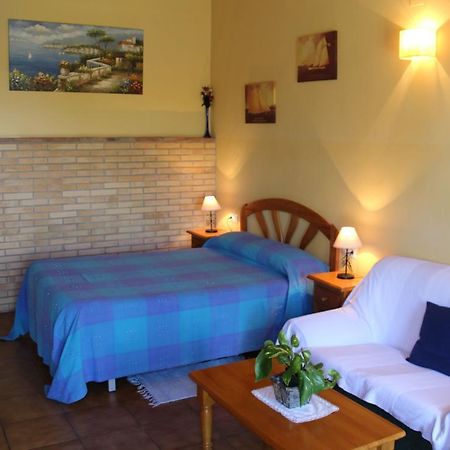 Aparthotel Las Palomas La Puebla de los Infantes Exterior foto